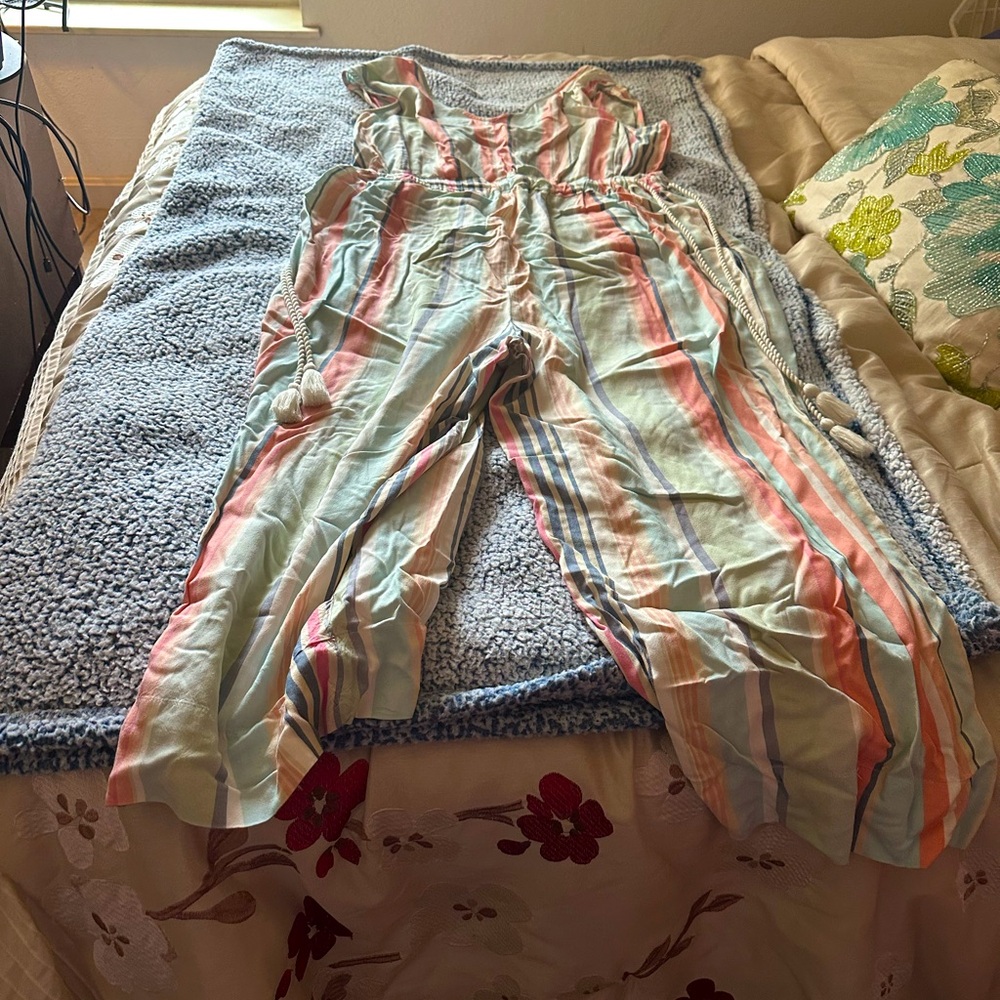 Peyton & Parker Romper size L flare legs multi colored ties around the waist